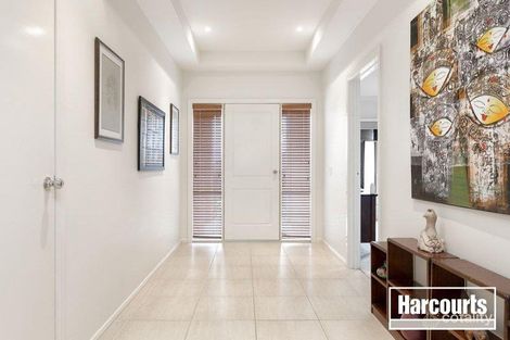 Property photo of 17 Barak Avenue Berwick VIC 3806