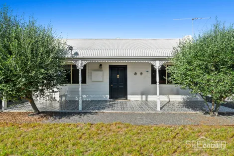 Property photo of 9 Curtois Street Yarrawonga VIC 3730