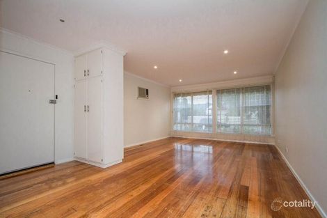 Property photo of 24 Bursaria Crescent Frankston North VIC 3200