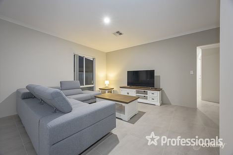 Property photo of 34 Grasswren Way Alkimos WA 6038