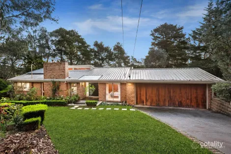 Property photo of 15 Enfield Avenue Park Orchards VIC 3114