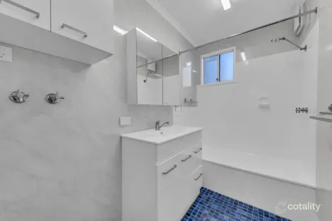 Property photo of 1/12 Chapman Avenue Merimbula NSW 2548