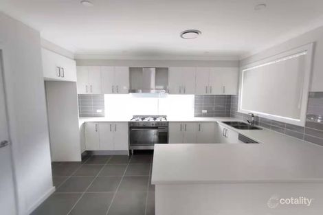 Property photo of 17 Mulumulung Street Austral NSW 2179