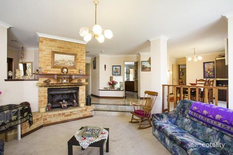 Property photo of 18 Wilmore Close Woodvale WA 6026
