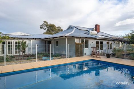 Property photo of 9 Seaview Terrace Kalamunda WA 6076