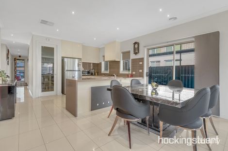 Property photo of 17 Gunther Way Wollert VIC 3750