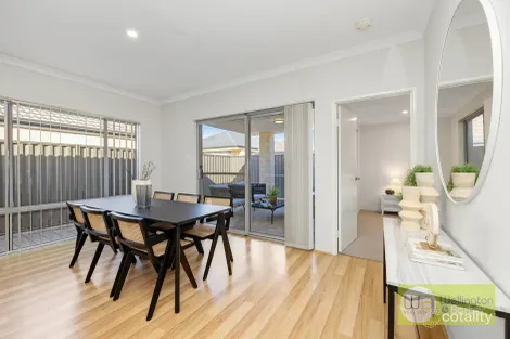 Property photo of 10 Apatite Street Treeby WA 6164