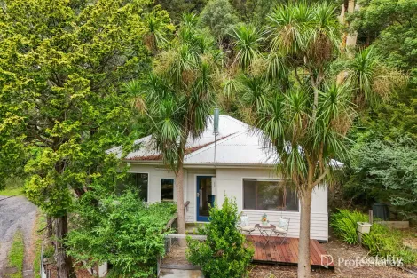 Property photo of 27 Lithgow Avenue Warburton VIC 3799