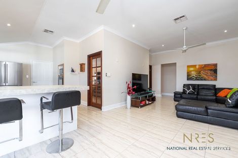 Property photo of 39 Weymouth Boulevard Quinns Rocks WA 6030