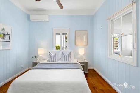 Property photo of 5 Palm Avenue Holland Park West QLD 4121