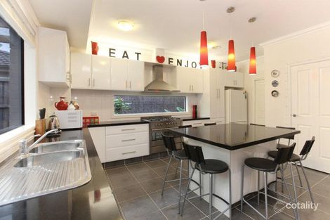 Property photo of 1 Stringybark Drive Ferntree Gully VIC 3156