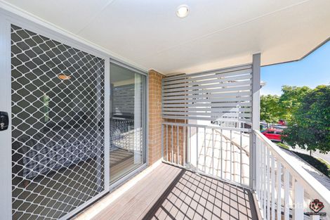 Property photo of 12/2311 Logan Road Eight Mile Plains QLD 4113