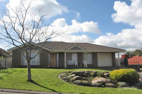 15 Tullamore Ct, Greenwith, SA 5125