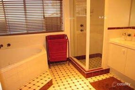 Property photo of 13 Park Road East Hills NSW 2213