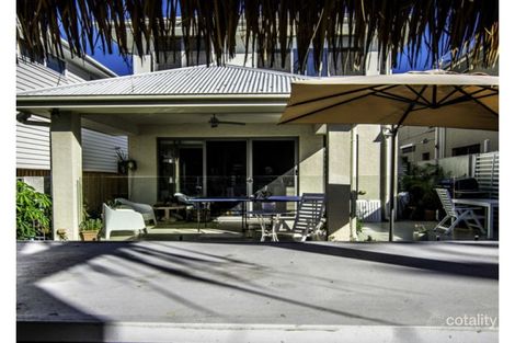 Property photo of 19 Cedar Street Wynnum QLD 4178