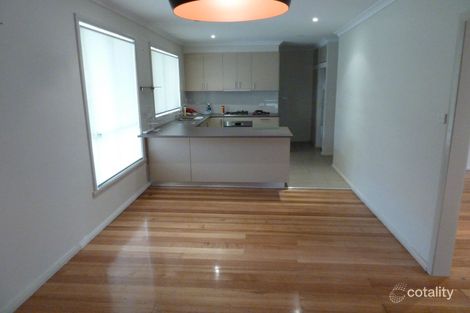 Property photo of 15 St Raphael Street Avondale Heights VIC 3034