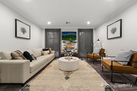 Property photo of 24 Jacqueline Place Pakenham VIC 3810