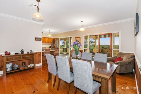 Property photo of 28 Tamworth Drive Helensvale QLD 4212