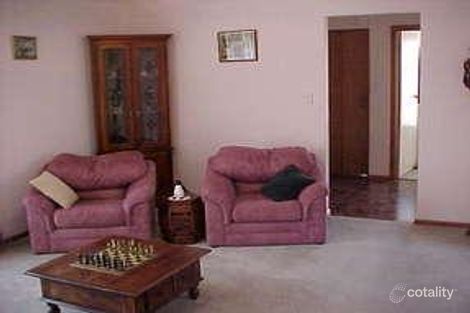 Property photo of 12 Shillabeer Crescent Woodcroft SA 5162
