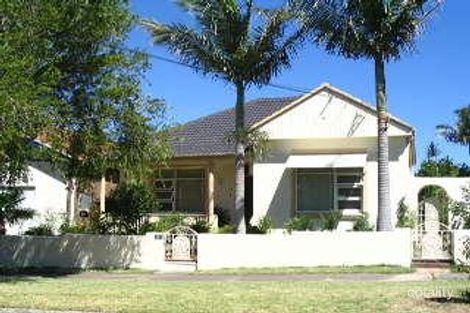 18 Waratah St, Canterbury, NSW 2193