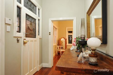 Property photo of 41 Dumbarton Crescent Menora WA 6050