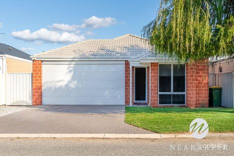 28 Pegus St, Thornlie, WA 6108
