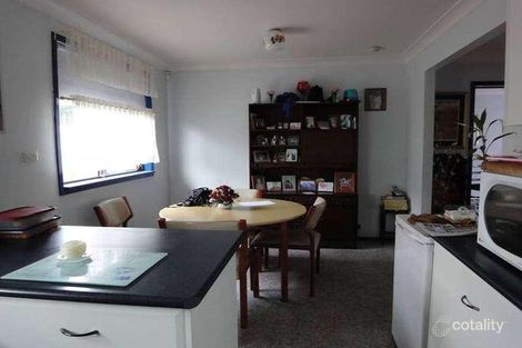 Property photo of 4 Clayton Crescent Rutherford NSW 2320