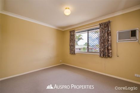 Property photo of 33 Chanel Crescent Eight Mile Plains QLD 4113