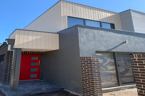 2 Broun Pl, Kambah, ACT 2902