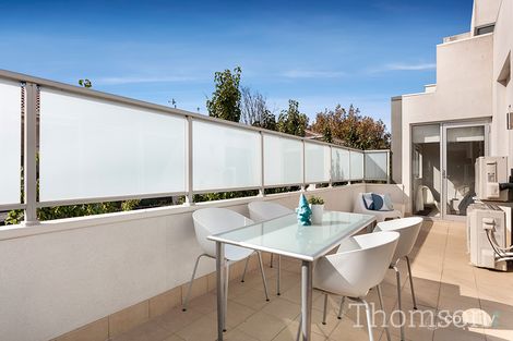 Property photo of 17/30-32 Docker Street Elwood VIC 3184