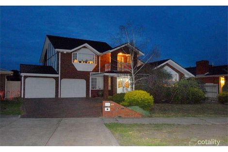 Property photo of 20 Beckwith Court Taylors Lakes VIC 3038