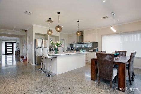 Property photo of 19 Drewett Circuit Croydon VIC 3136