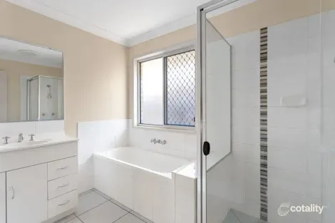 Property photo of 27 Barrallier Place Drewvale QLD 4116