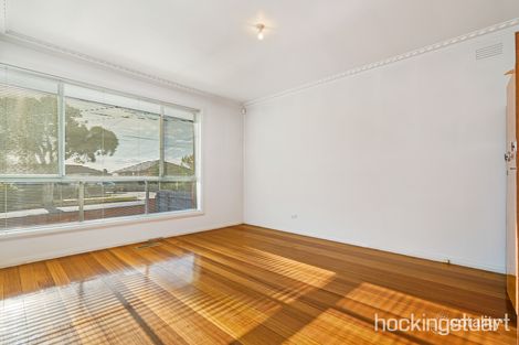 Property photo of 40 Huskisson Avenue Lalor VIC 3075