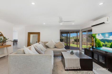 Property photo of 6 Staffa Close Merrimac QLD 4226