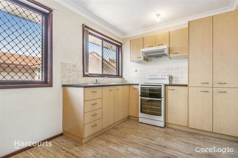 Property photo of 2/41 Griffiths Street Oak Flats NSW 2529