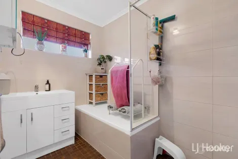 Property photo of 16 Commodore Parade Andrews Farm SA 5114