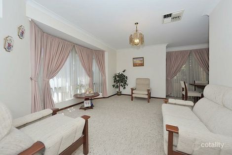 Property photo of 13 Mifflin Place Leeming WA 6149