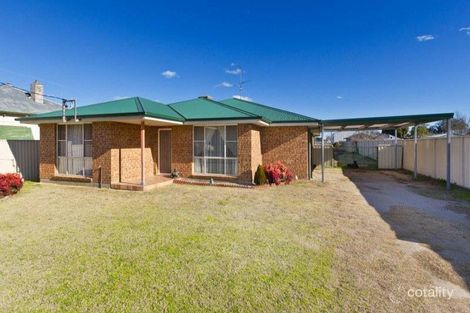 12 Irvine St, Kootingal, NSW 2352