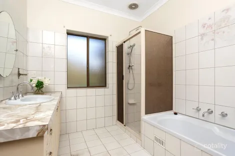 Property photo of 33 Debneys Road Norton Summit SA 5136