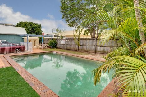 Property photo of 3/20-22 Burnett Street Mooloolaba QLD 4557