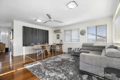 Property photo of 11 Emcona Street Tingalpa QLD 4173