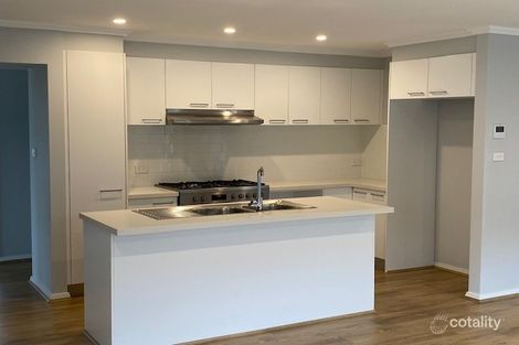 Property photo of 280 Thirlmere Way Thirlmere NSW 2572