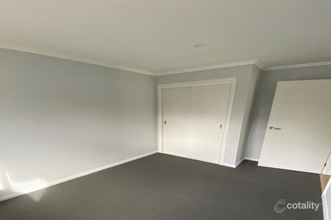 Property photo of 280 Thirlmere Way Thirlmere NSW 2572