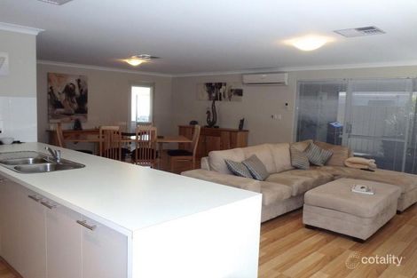 Property photo of 35 Nancarrow Way Ravenswood WA 6208