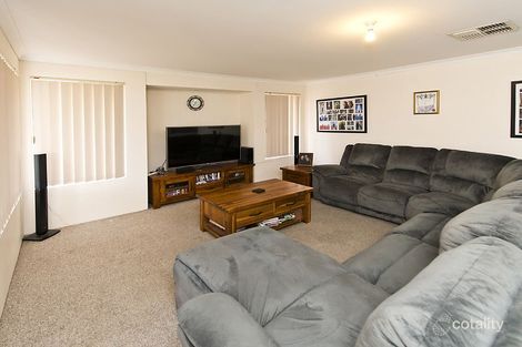 3 Silica Rd, Wattle Grove, WA 6107