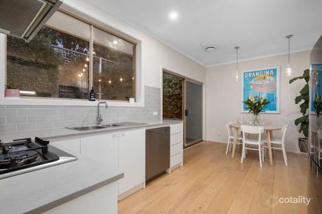 Property photo of 2/10 Pleasance Street Bentleigh VIC 3204
