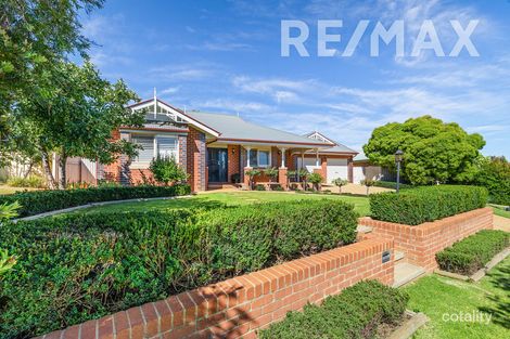 Property photo of 11 Kimba Drive Glenfield Park NSW 2650