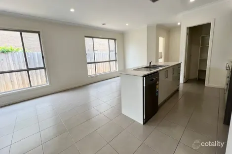 Property photo of 107 Cassinia Circuit Tarneit VIC 3029