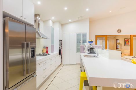 Property photo of 22 Firethorn Place Jerrabomberra NSW 2619
